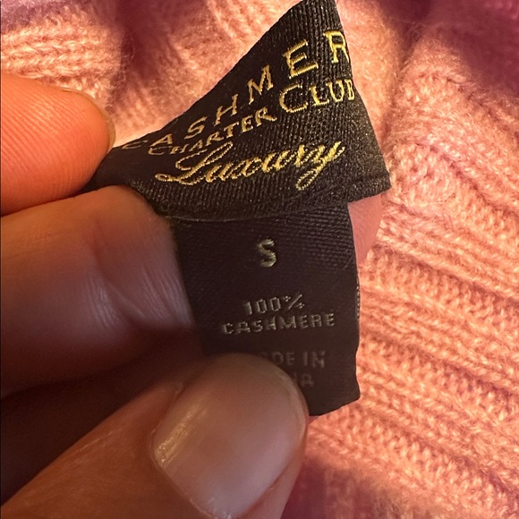 Cashmere Charter Club Luxury Crewneck Sweater (9) - Picture 9 of 9